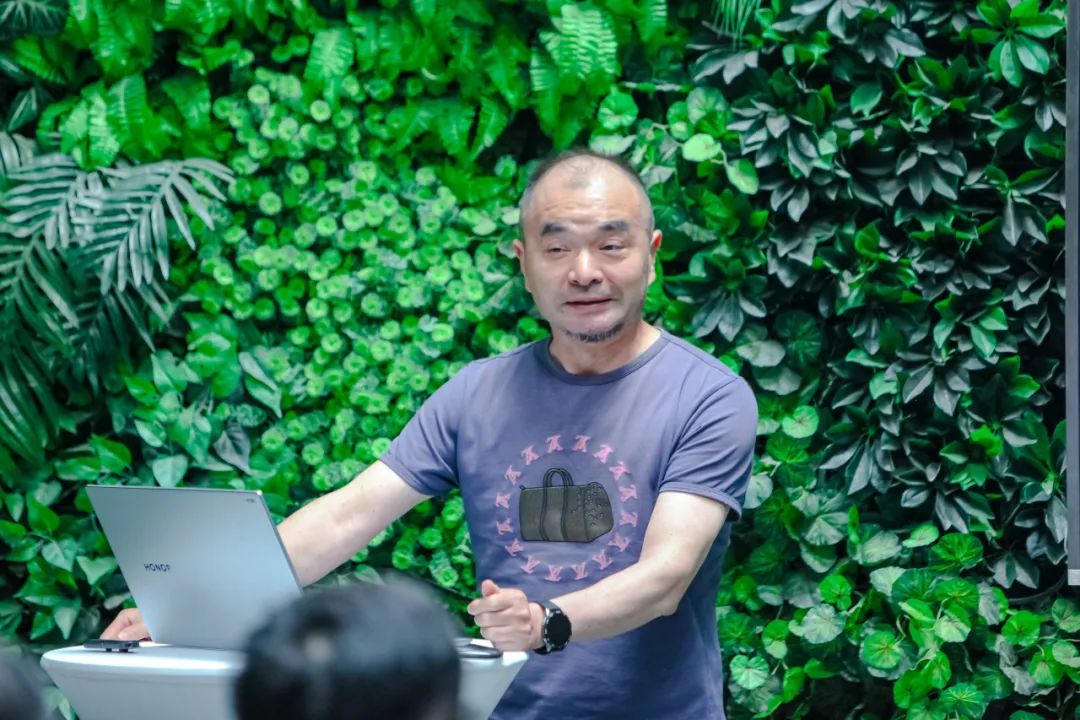 图片关键词 图片关键词